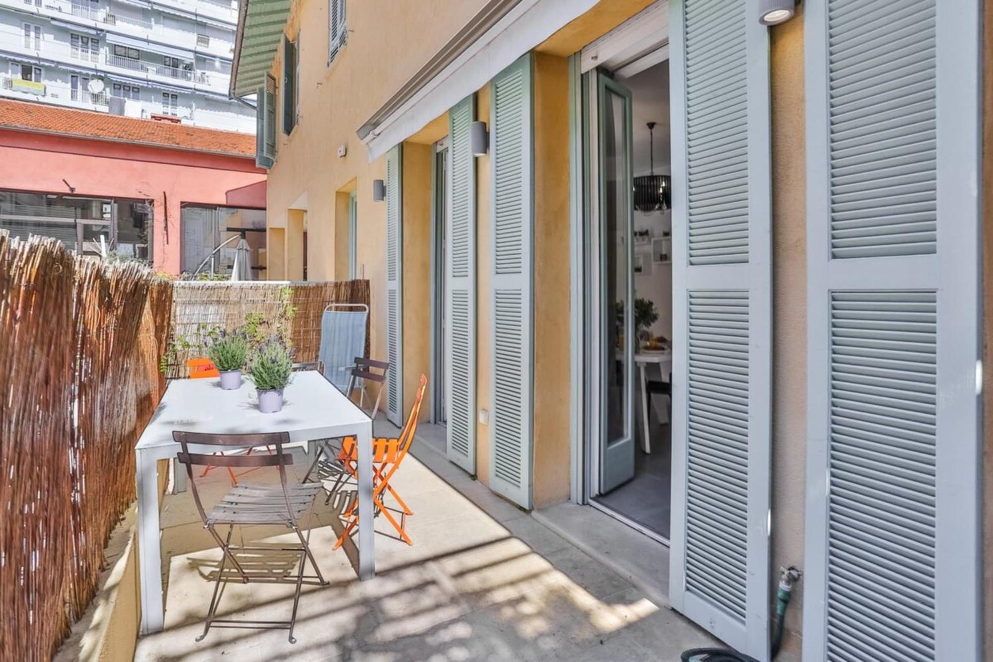 France 82 D - 2 Rooms - Terrace - 1 Min To The Sea นีซ ภายนอก รูปภาพ
