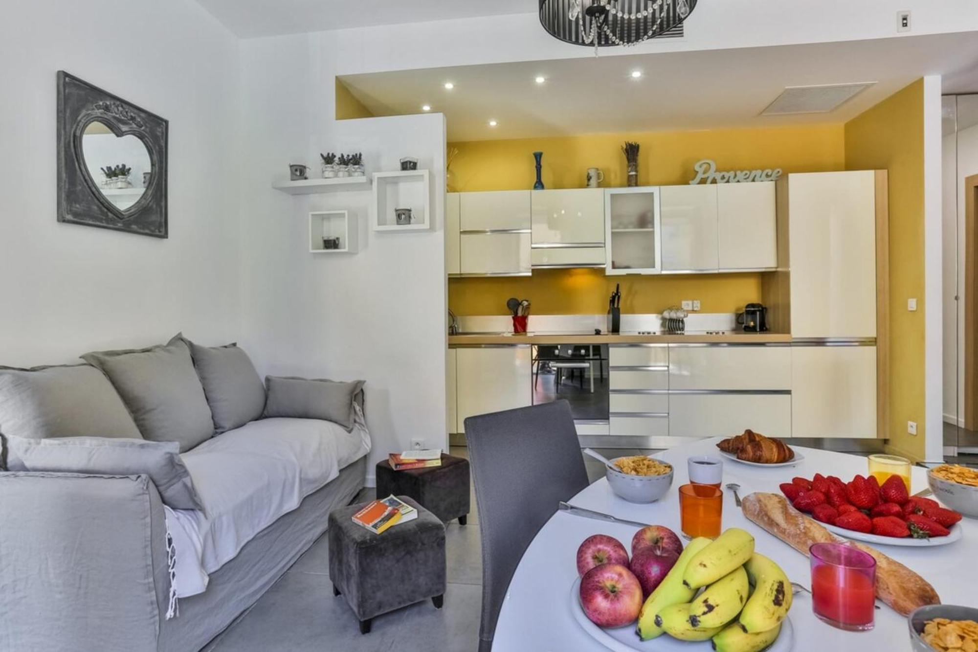 France 82 D - 2 Rooms - Terrace - 1 Min To The Sea นีซ ภายนอก รูปภาพ